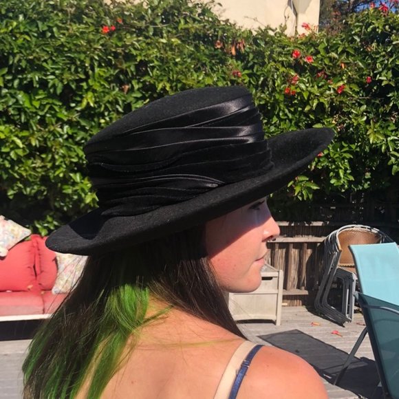 Accessories - Vintage Michael Howard wool hat